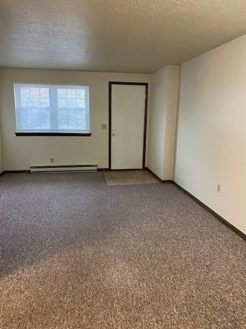 Erie Apartment: 104 Averlon Avenue