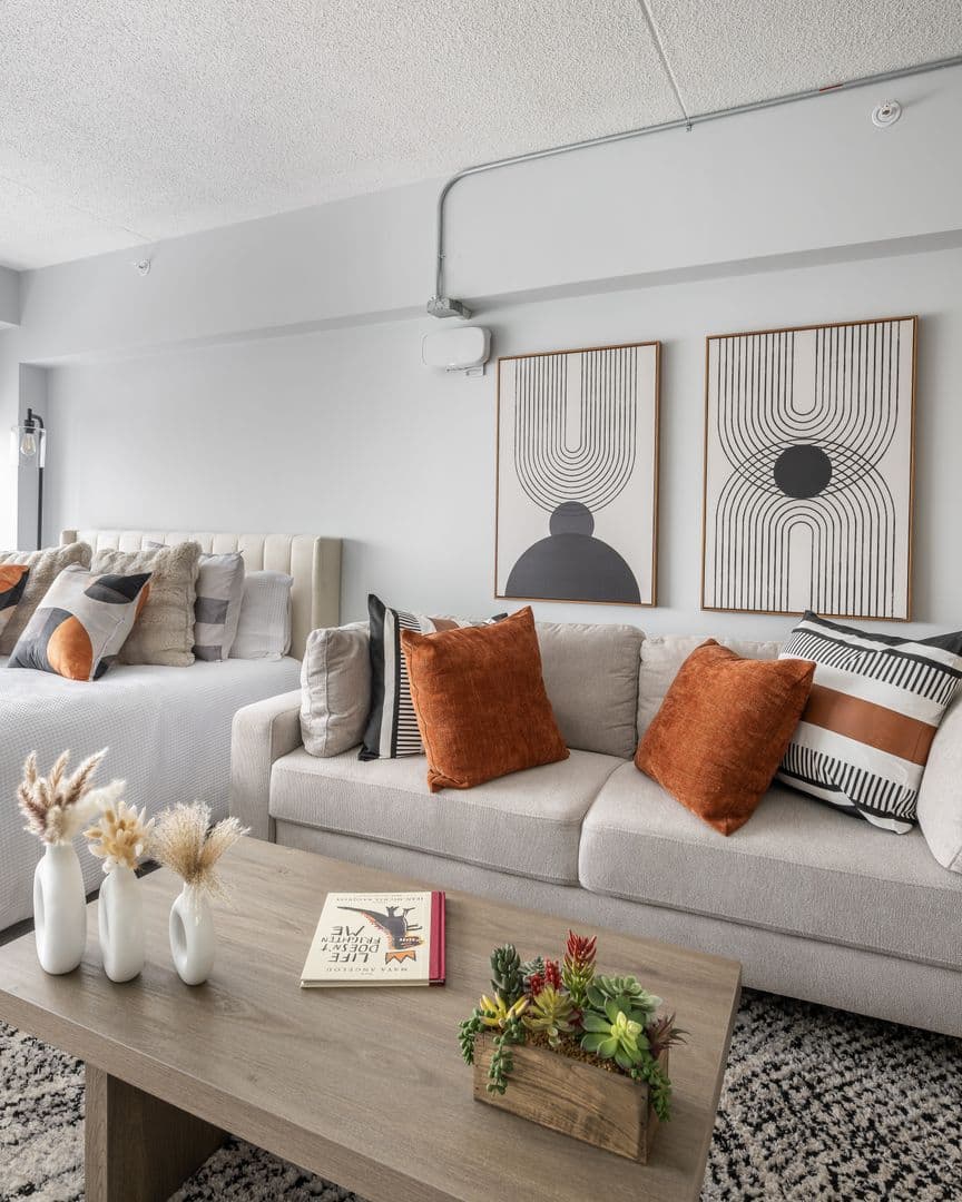 Erie Apartment: 16 West 10th Street