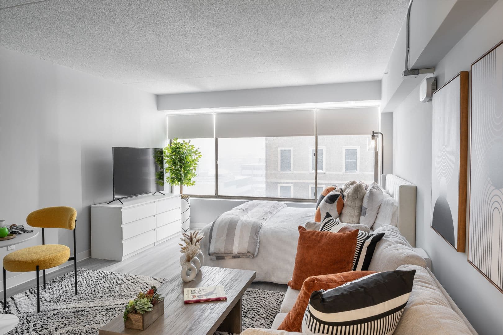 Erie Apartment: 16 West 10th Street