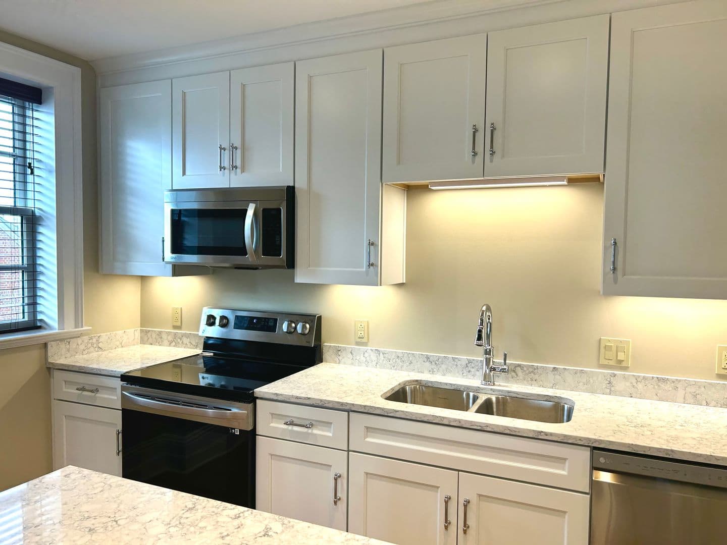 Erie Apartment: 446 West 6th Street