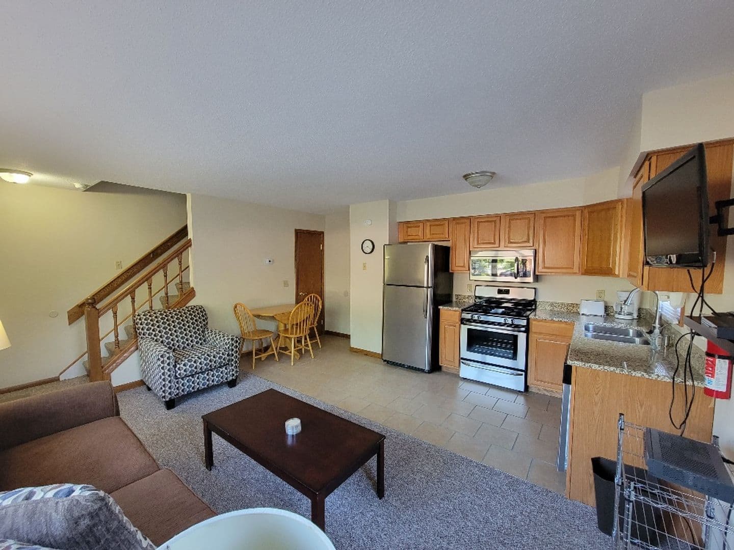Erie Apartment: 100 Erie Insurance Place