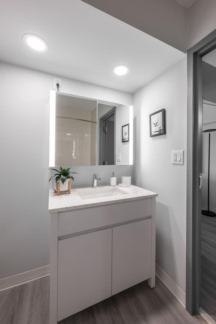 Erie Apartment: 16 West 10th Street