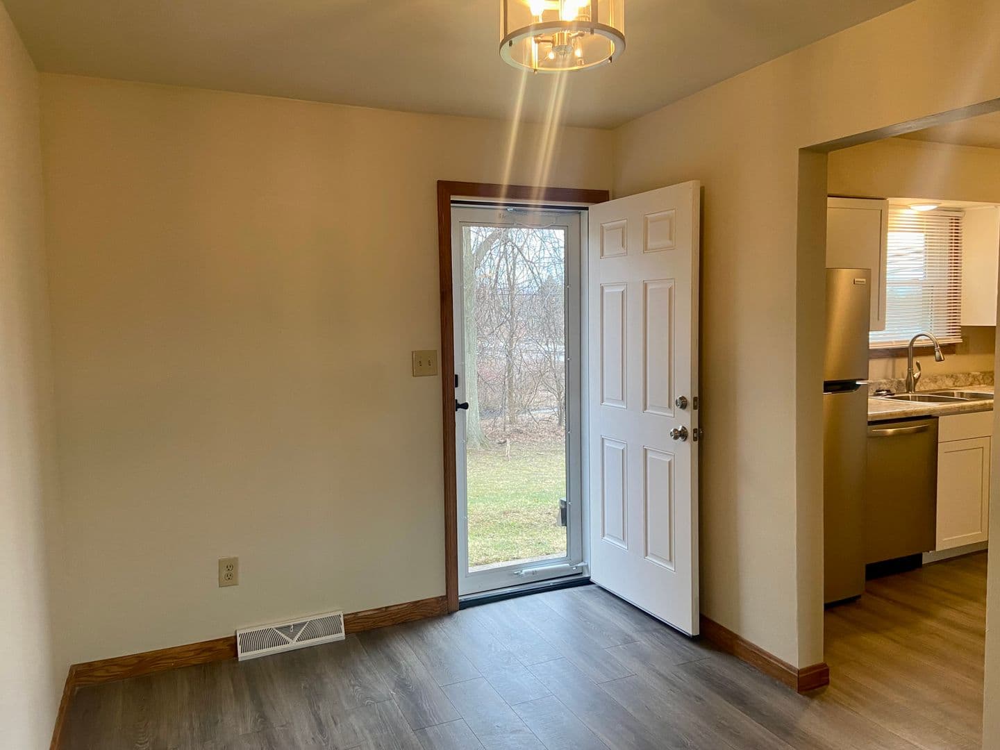 Erie Apartment: 2904-2910 Tamarack Drive