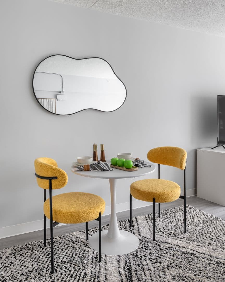 Erie Apartment: 16 West 10th Street