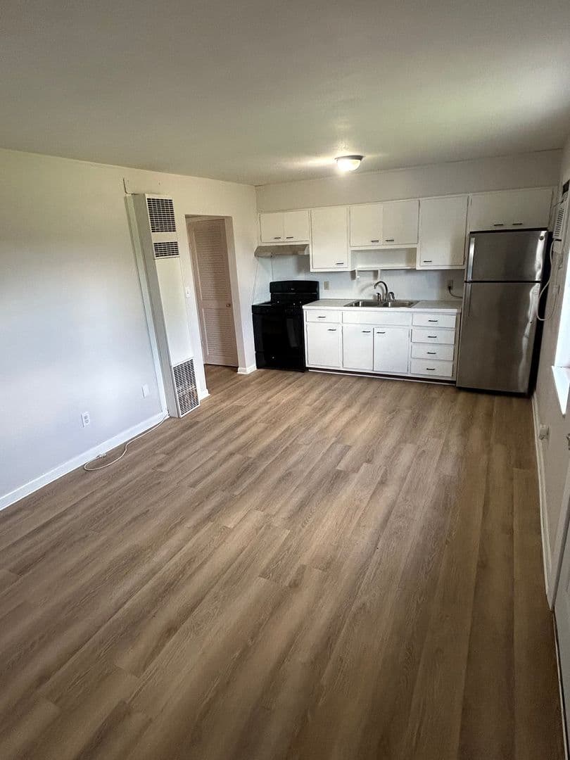 Owensboro Apartment: 1512 W. 4th St