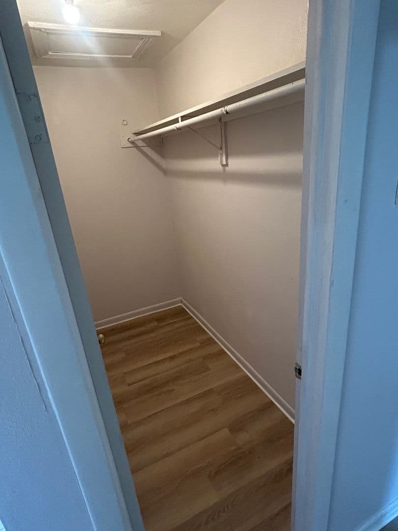 Owensboro Apartment: 1512 W. 4th St