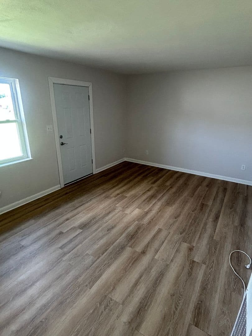 Owensboro Apartment: 1512 W. 4th St