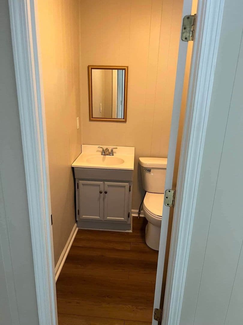 Hartford House: 2587 Belltown Rd