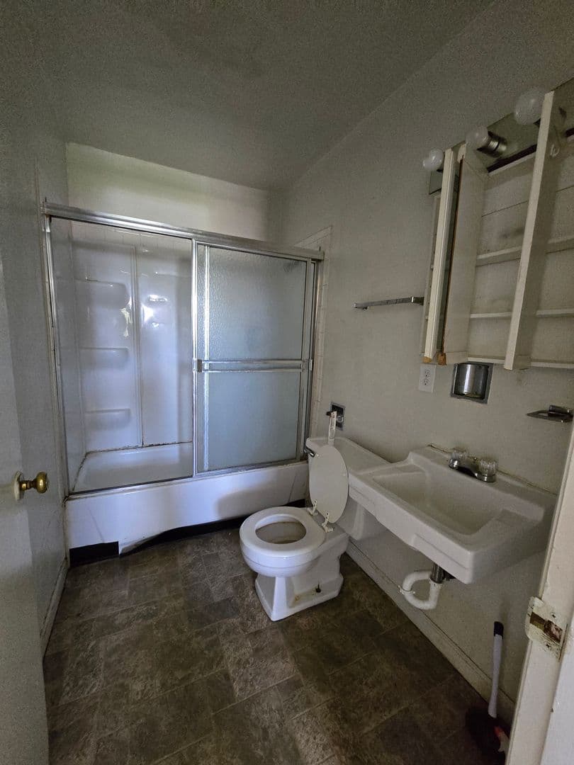 Lewisport Apartment: 0123 Nancy Ave