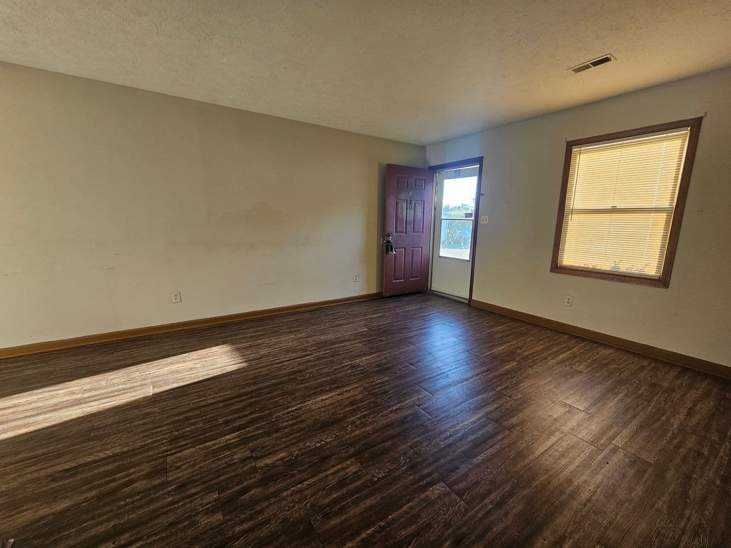 Owensboro Apartment: 1638 Thompson Dr