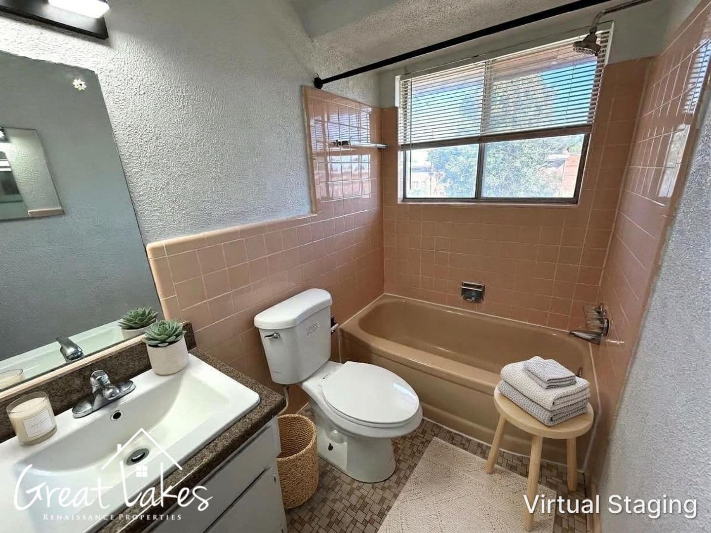 Warren Apartment: 29174 Lund Ave # 24