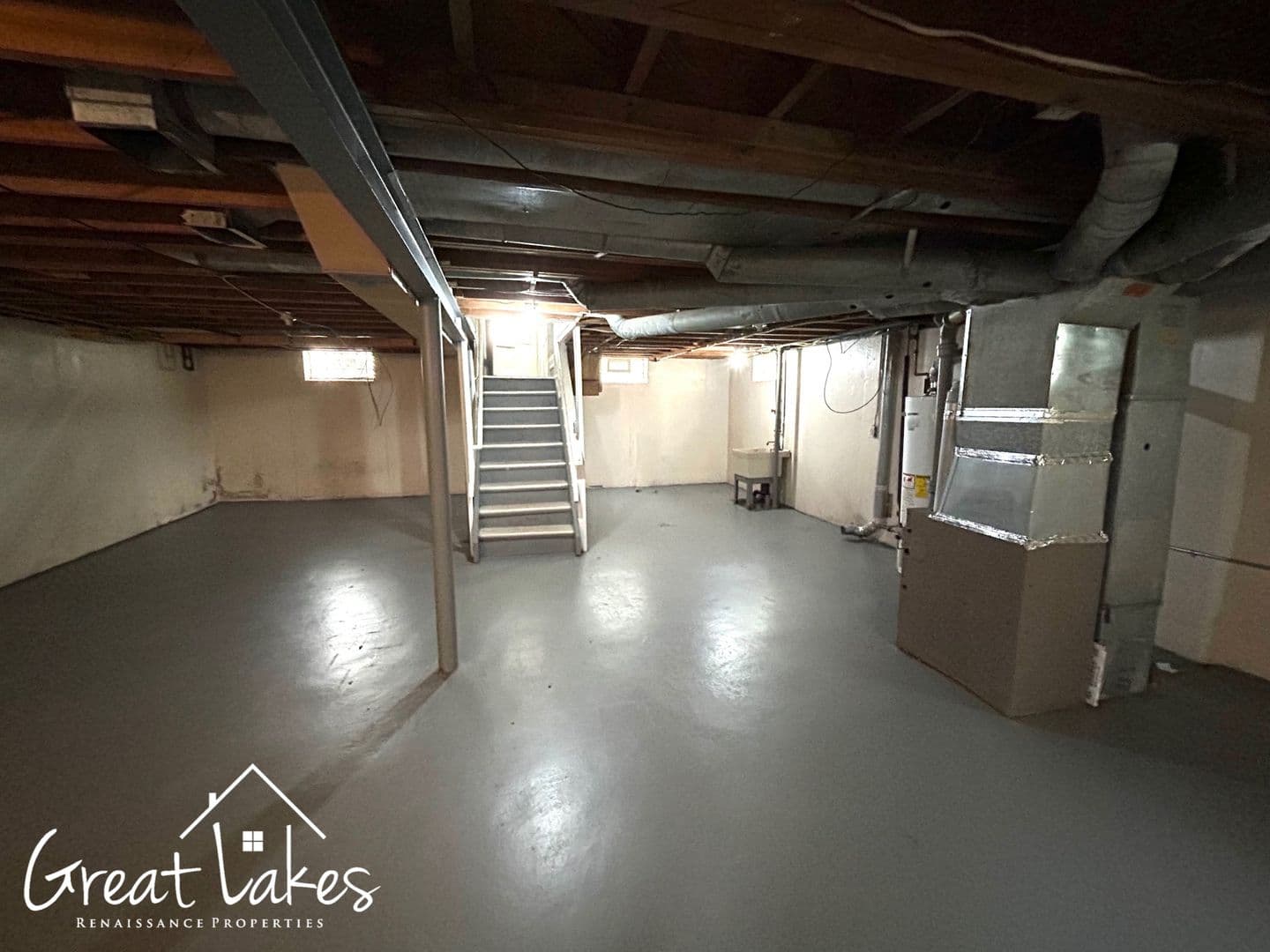 Eastpointe House: 17005 Bell Ave