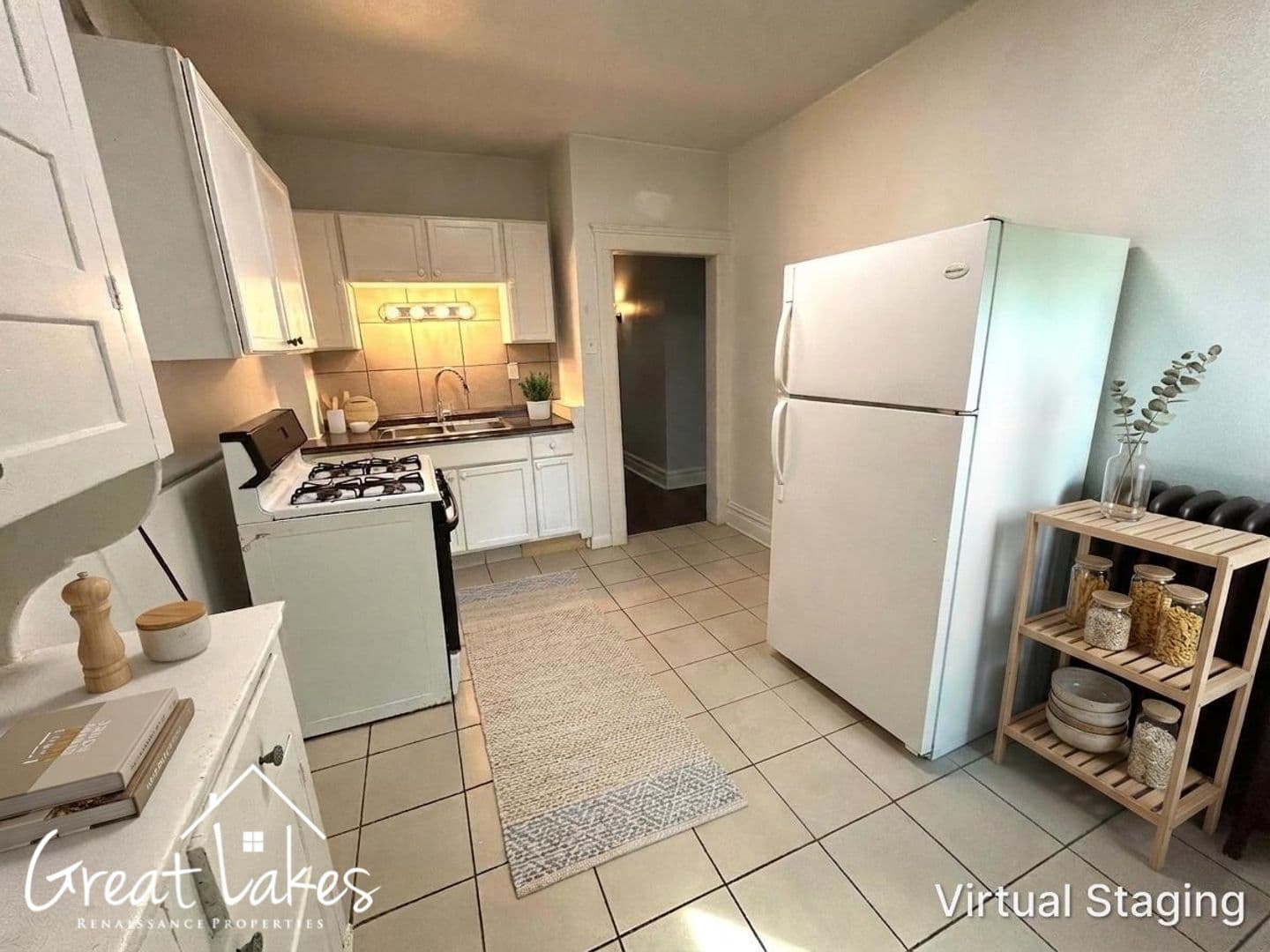 Detroit Apartment: 645 Gladstone St