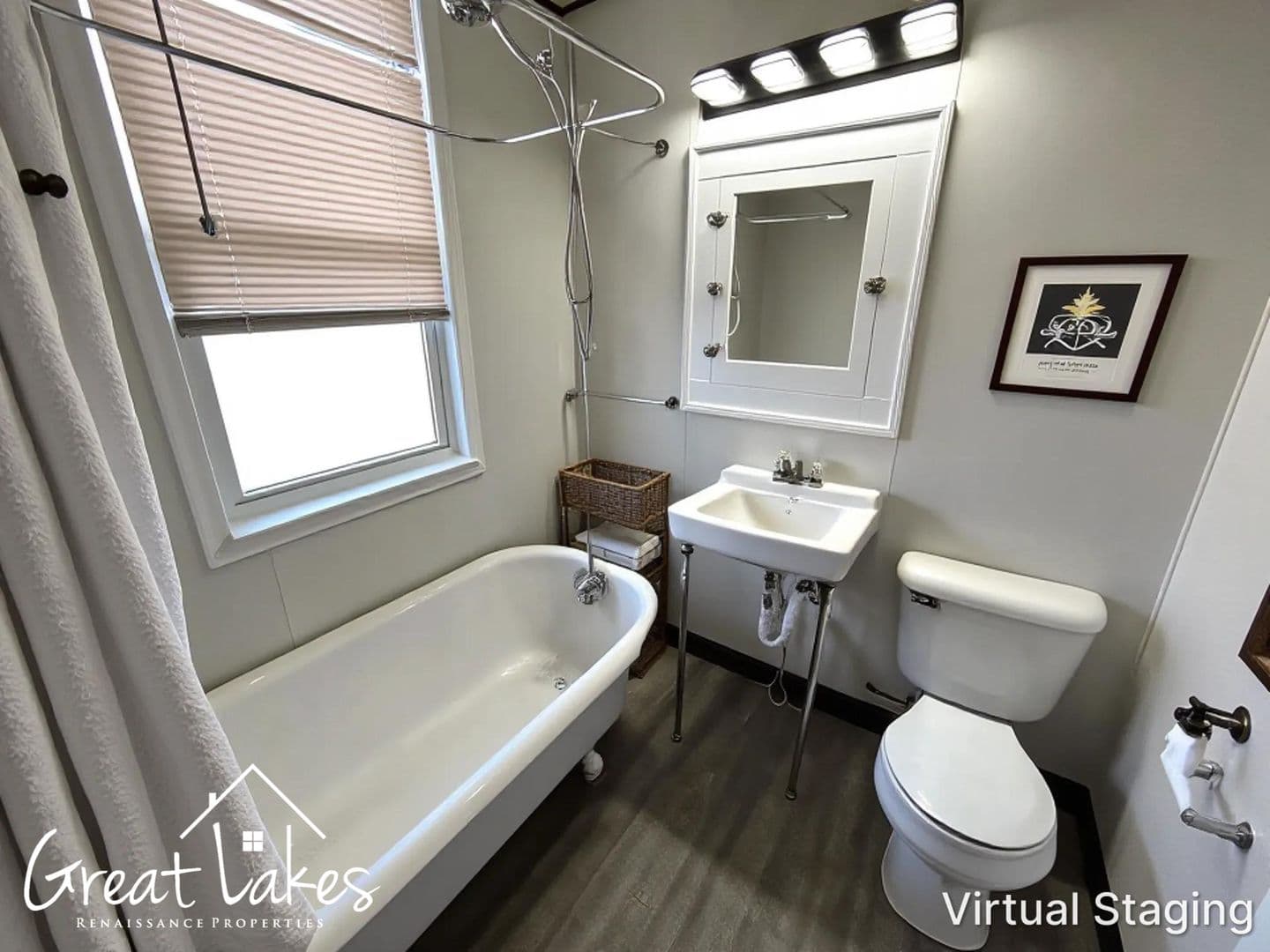 Hamtramck Apartment: 3827 Trowbridge St
