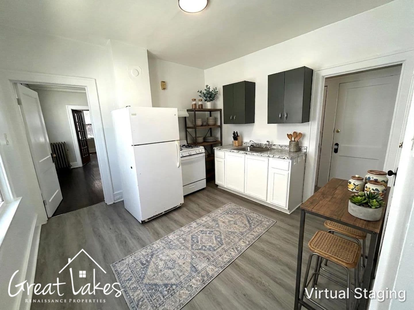 Hamtramck Apartment: 3827 Trowbridge St