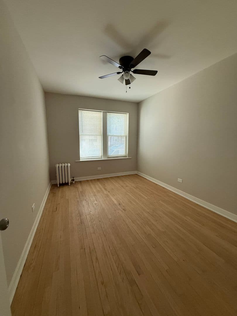 Chicago Apartment: 4022-4028 N. Mozart St.