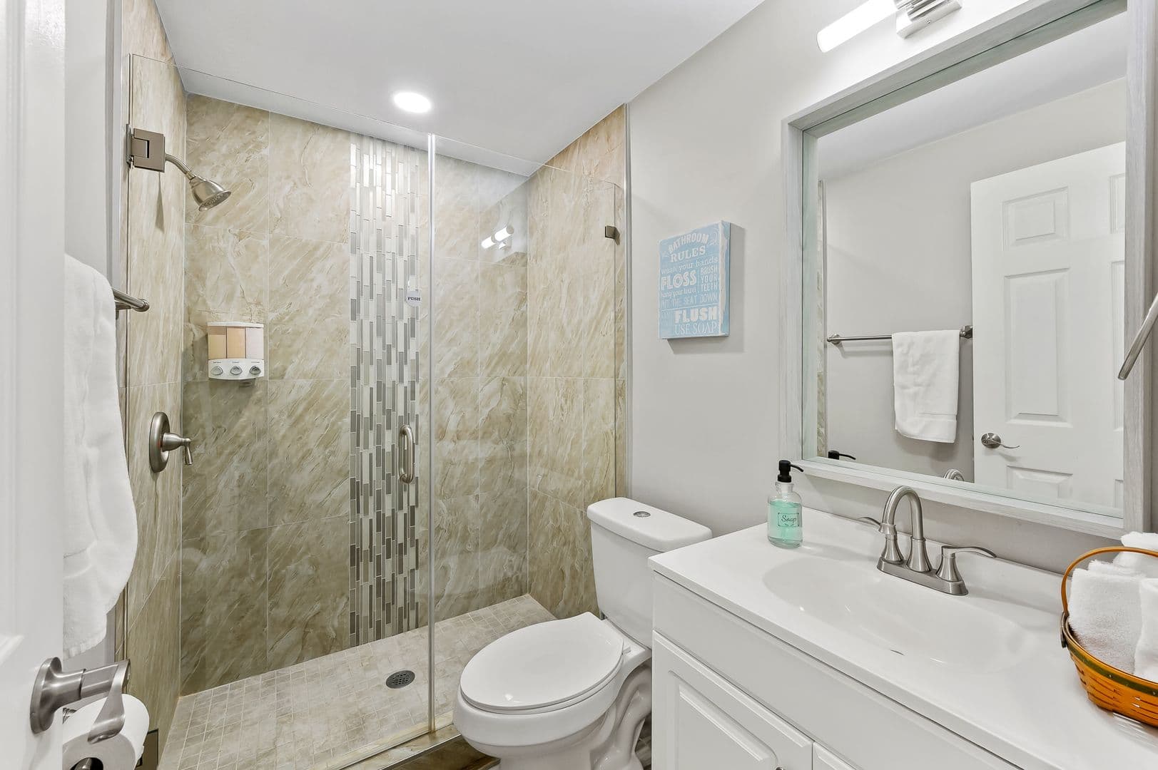 Naples Condo: 668-670 97th Ave. N