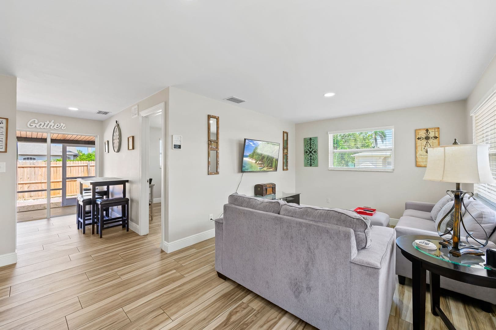 Naples Condo: 668-670 97th Ave. N