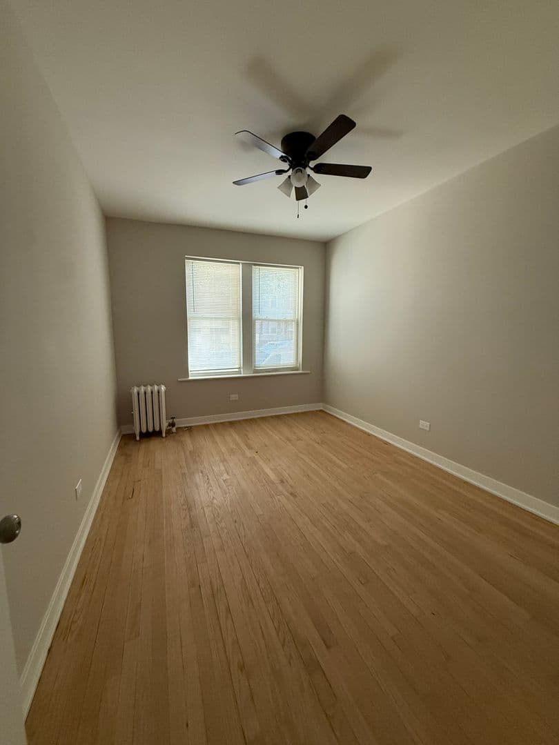 Chicago Apartment: 4022-4028 N. Mozart St.