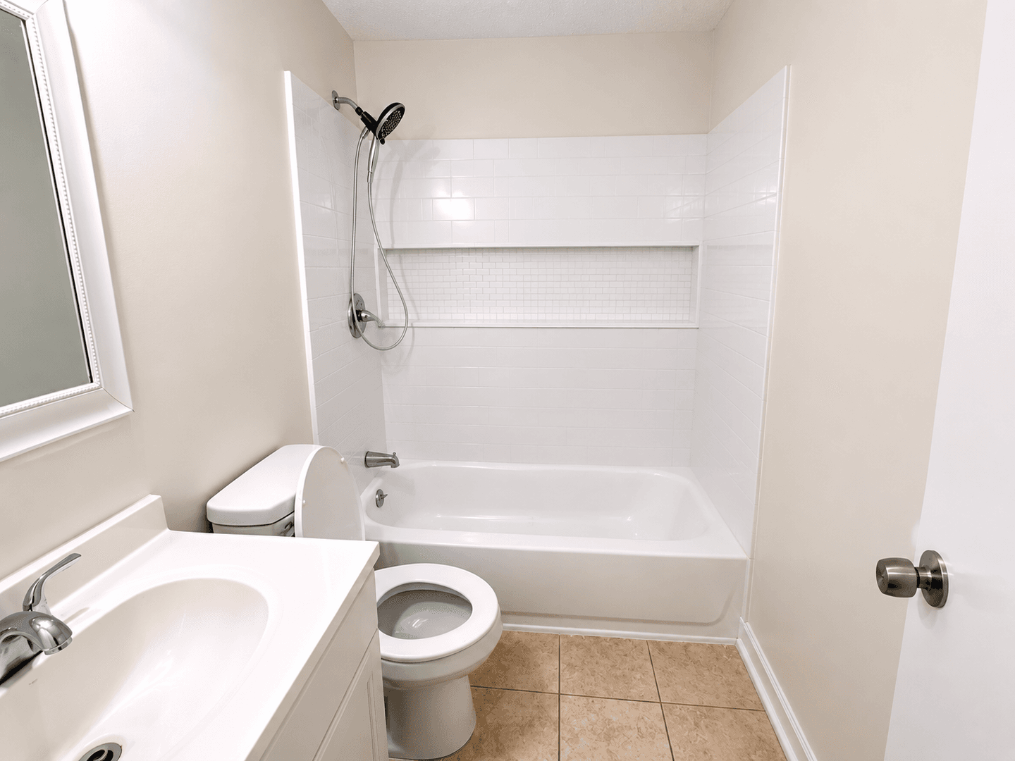 Mobile House: 6457 Barker Dr. N