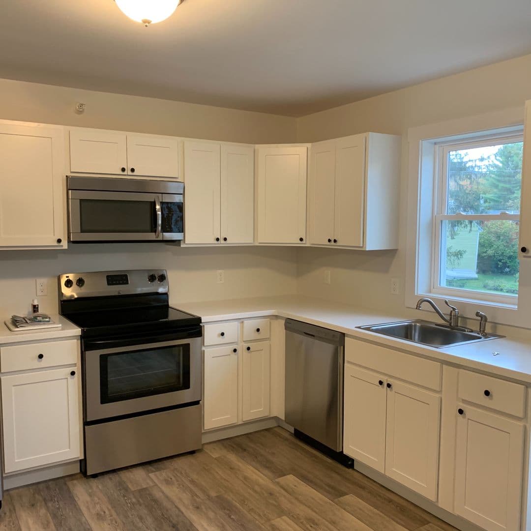 Morrisville Apartment: 88 Upper Main Street