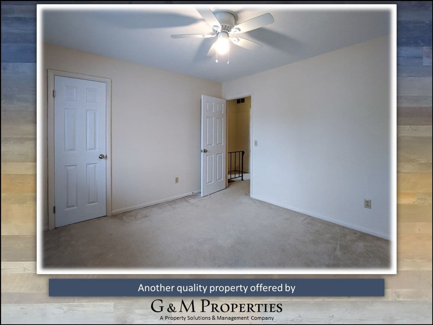 Rochester House: 553 Eastbrooke Ln