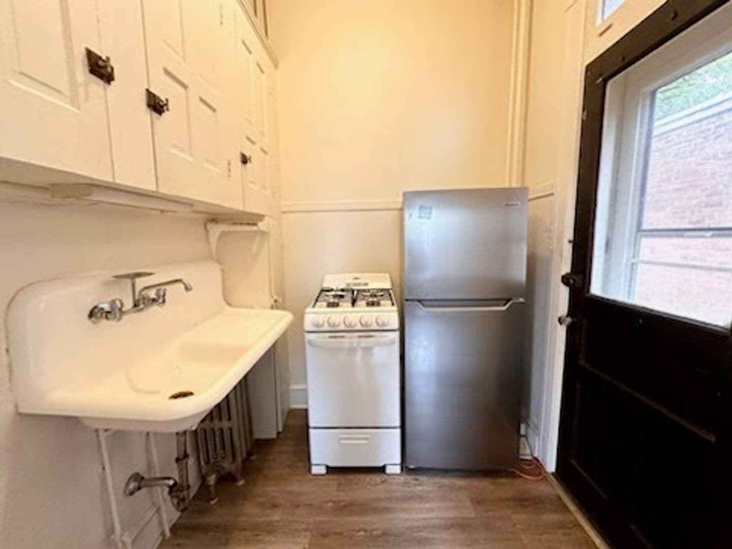 Lancaster Apartment: 19-21 Pearl St