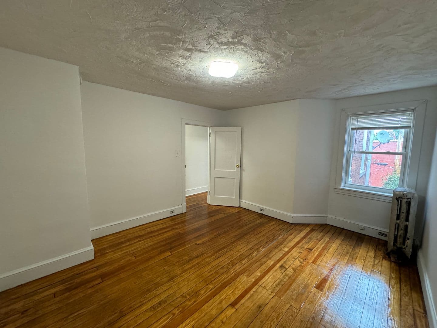 Harrisburg House: 445 S 17th Street