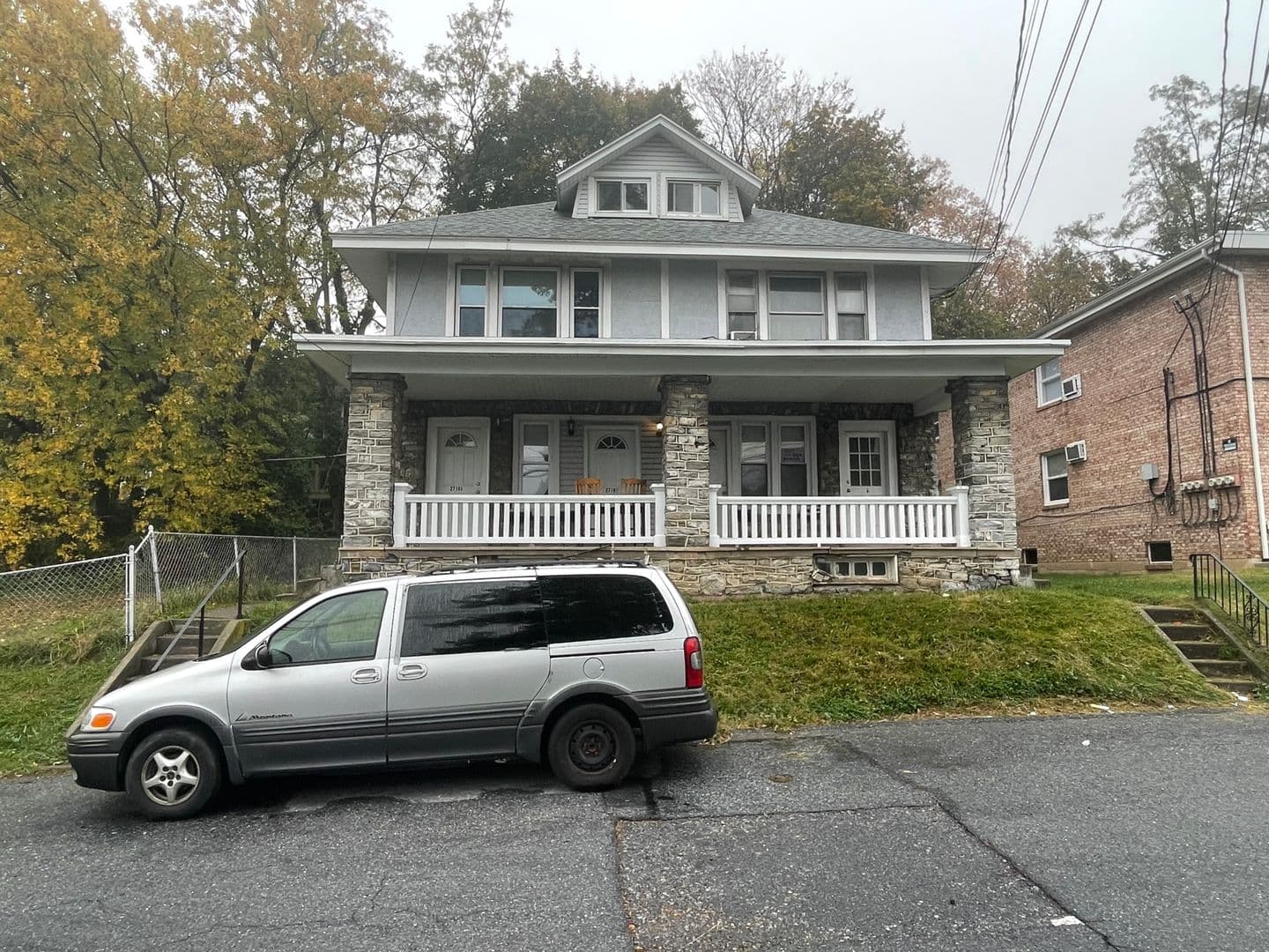 Harrisburg Apartment: 2710 Woodlawn St