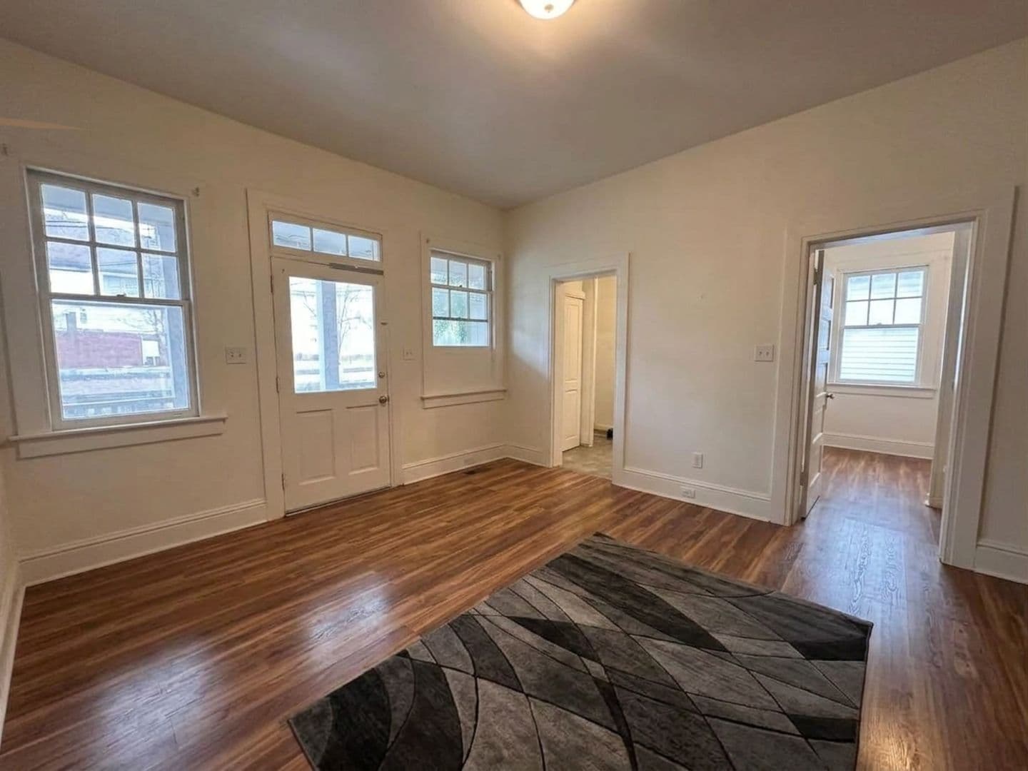 York Apartment: 534 W Market Street