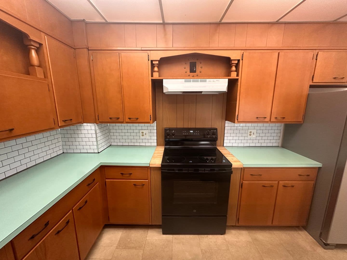 Cleona Apartment: 125 W Penn Ave