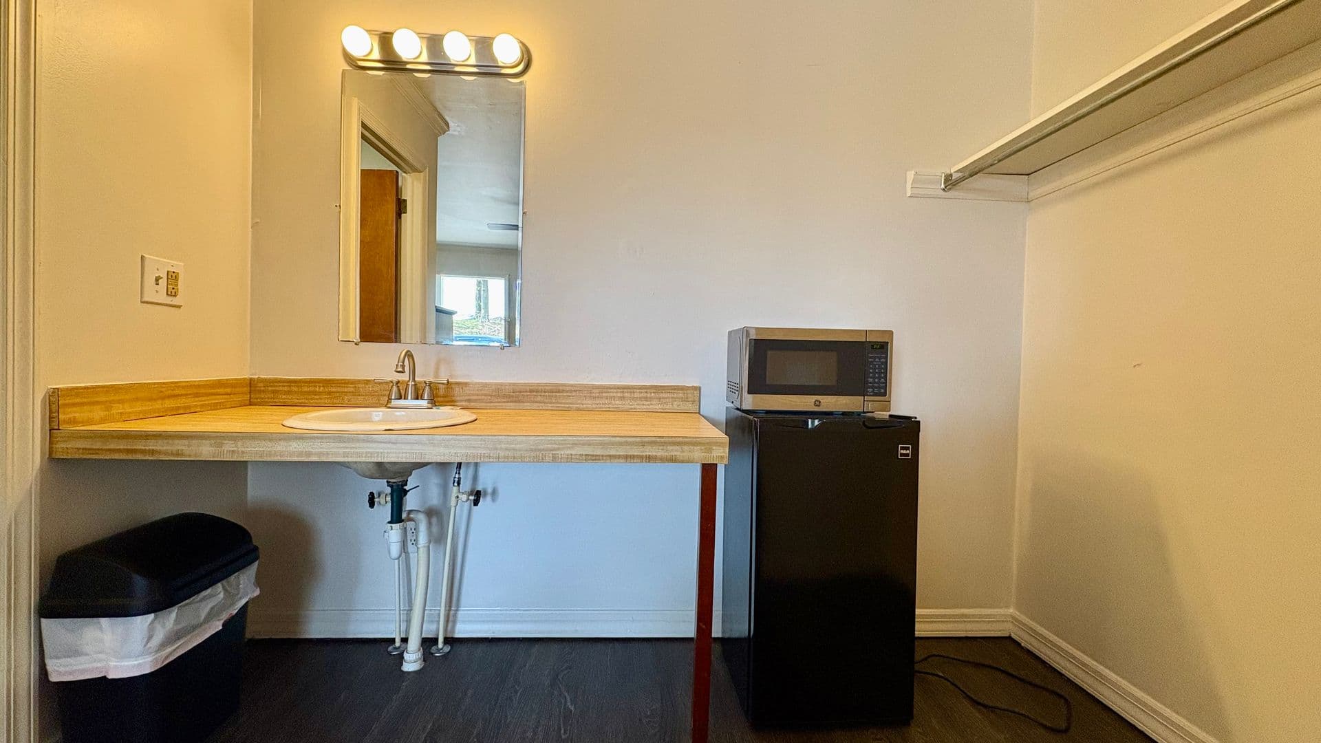 Grantville Apartment: 9097 Allentown Blvd