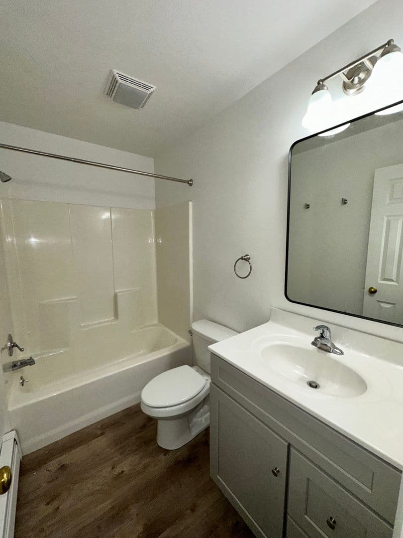 Mount Joy Apartment: 53 E Main Street