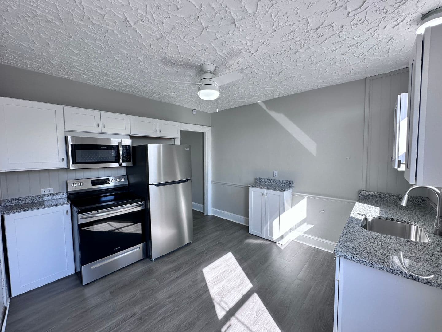 York Apartment: 312 W North Street