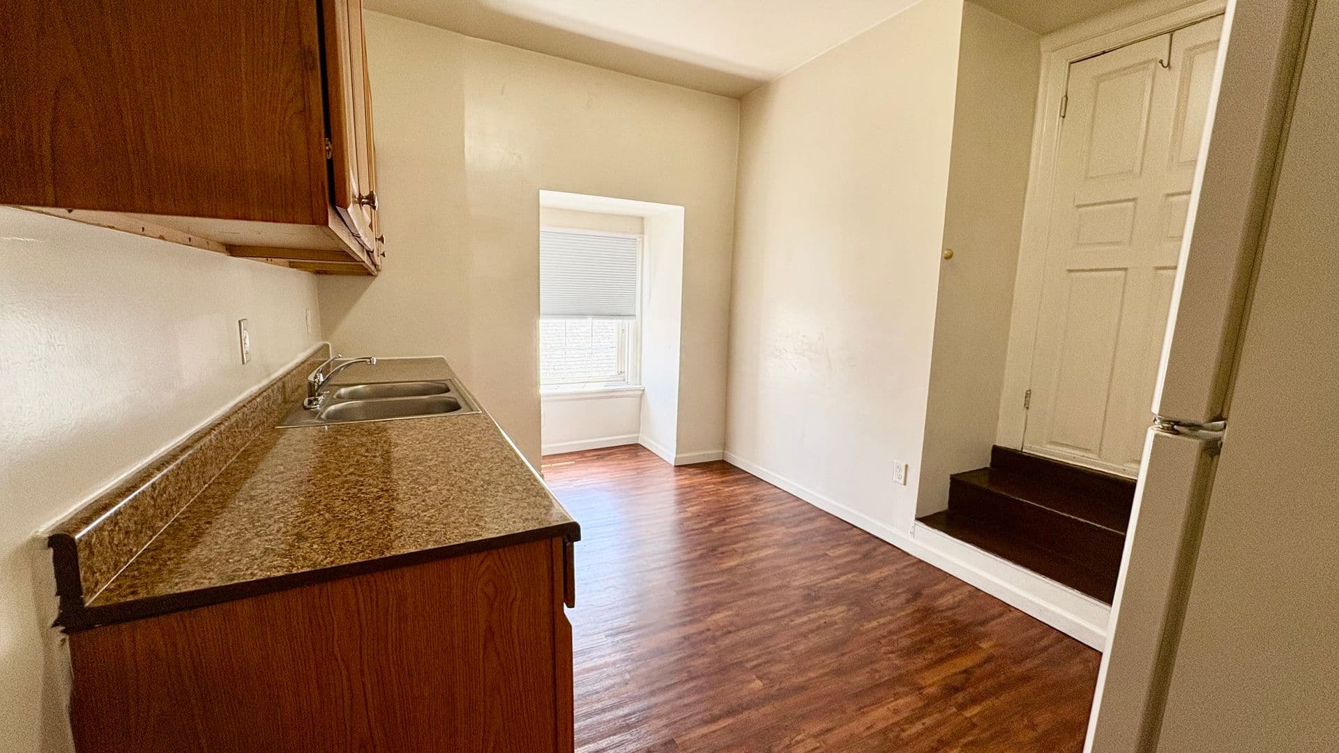 York Apartment: 702 W King St
