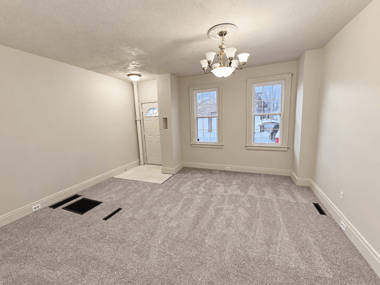 Lebanon House: 516 N 11th Street