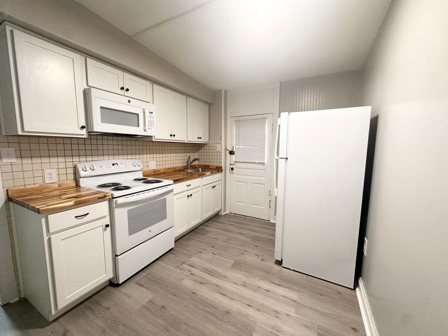 York Apartment: 638 W Philadelphia Street