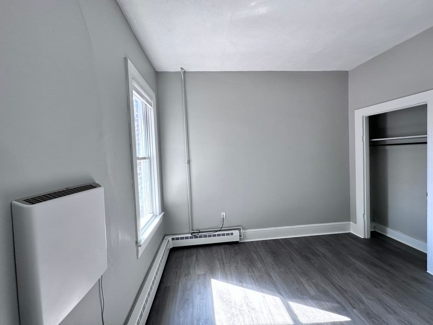 York Apartment: 312 W North Street