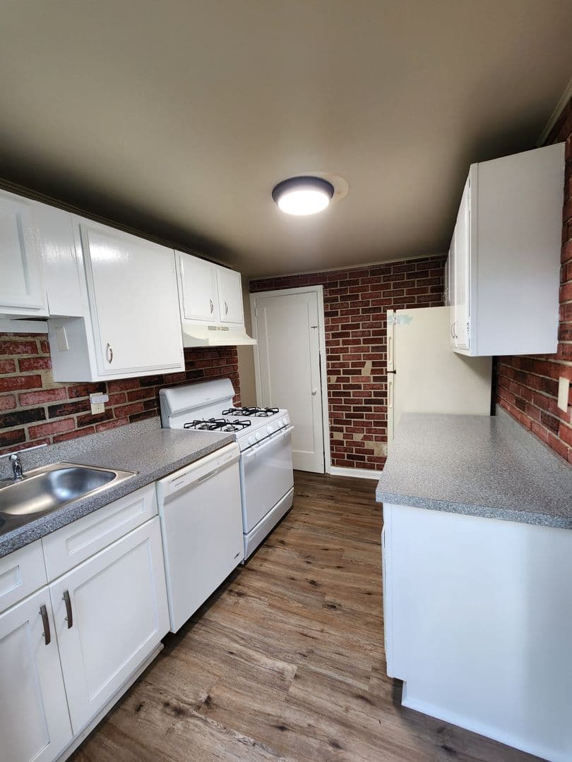 Harrisburg House: 2618 Waldo Street