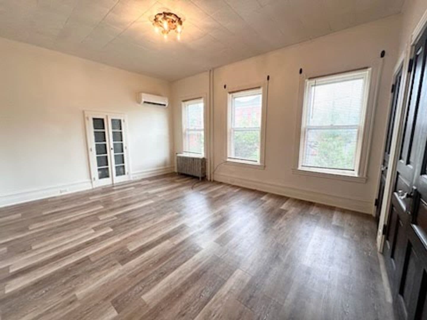 Lancaster Apartment: 19-21 Pearl St