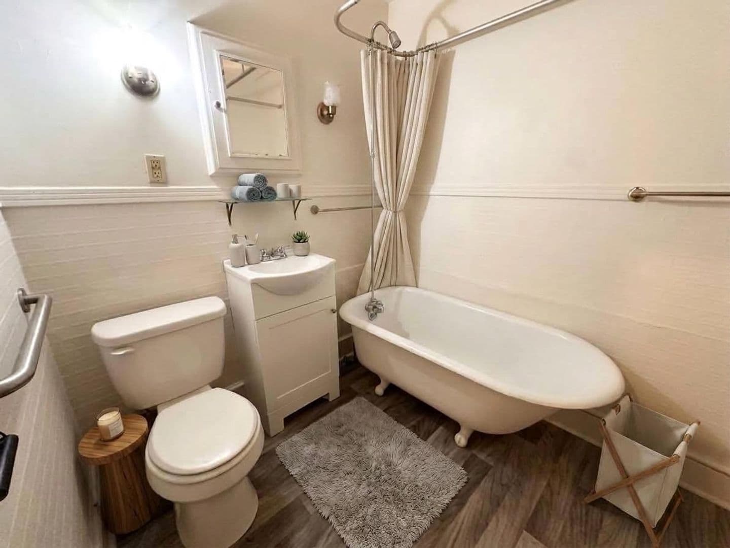 Lancaster Apartment: 19-21 Pearl St