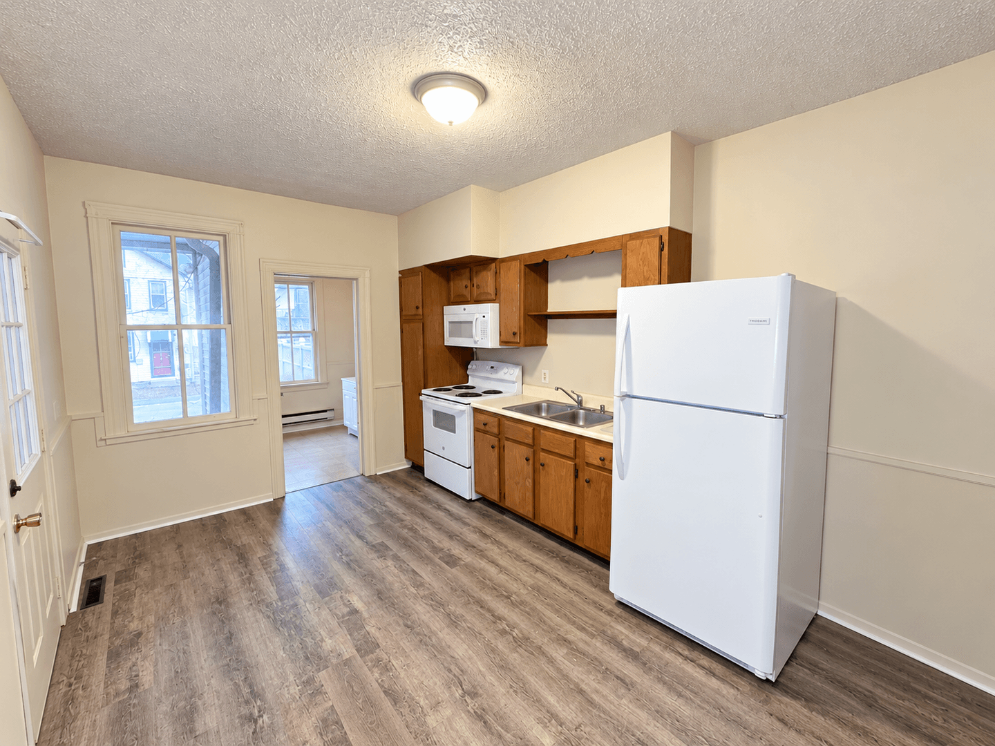 Lebanon House: 516 N 11th Street