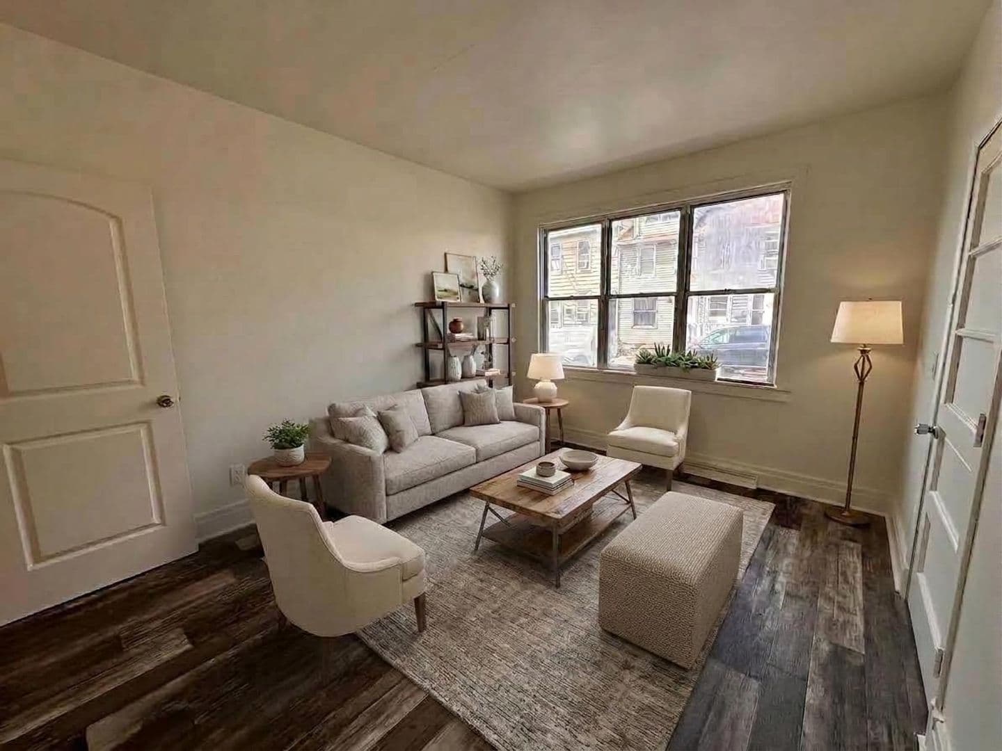 Lebanon Apartment: 324 N 11th Street