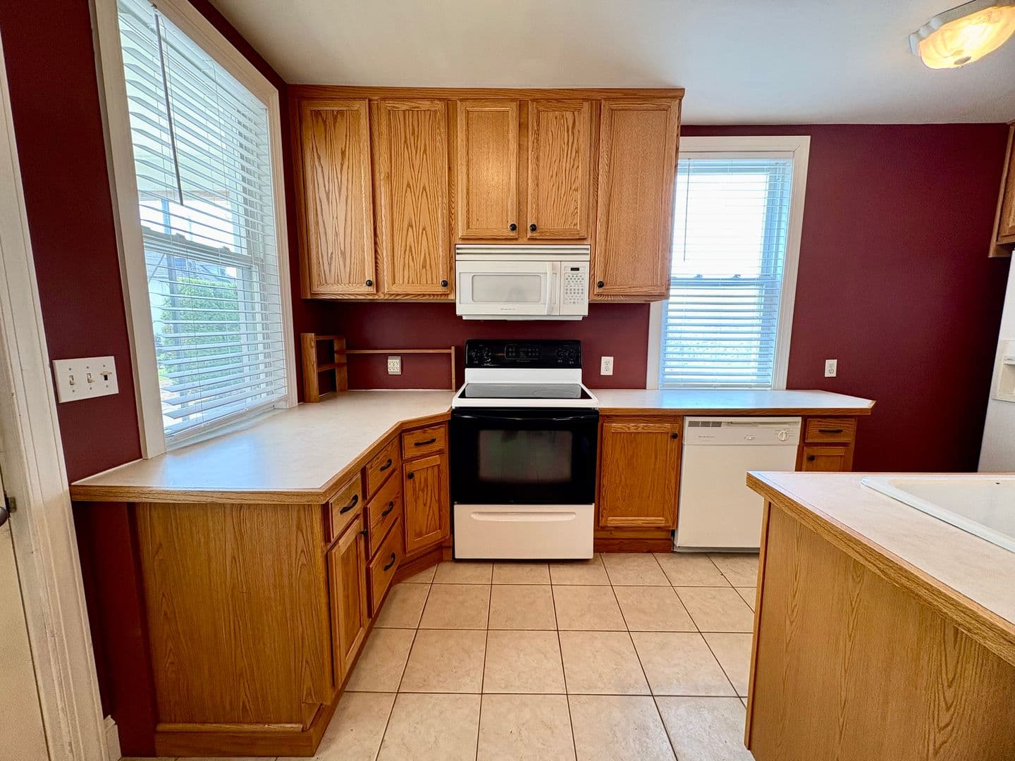 Hershey House: 345 E Derry Road