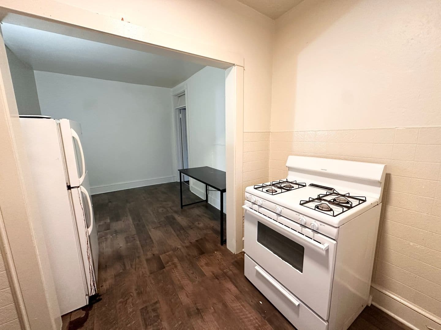 Lancaster Apartment: 19-21 Pearl St