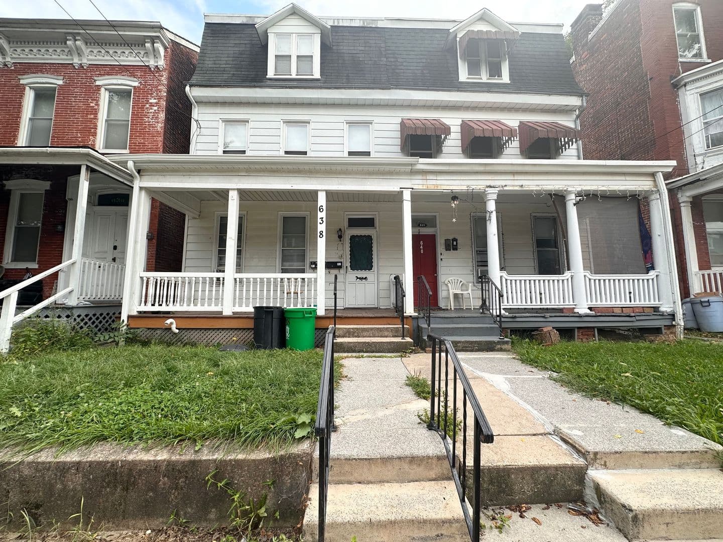 York Apartment: 638 W Philadelphia Street