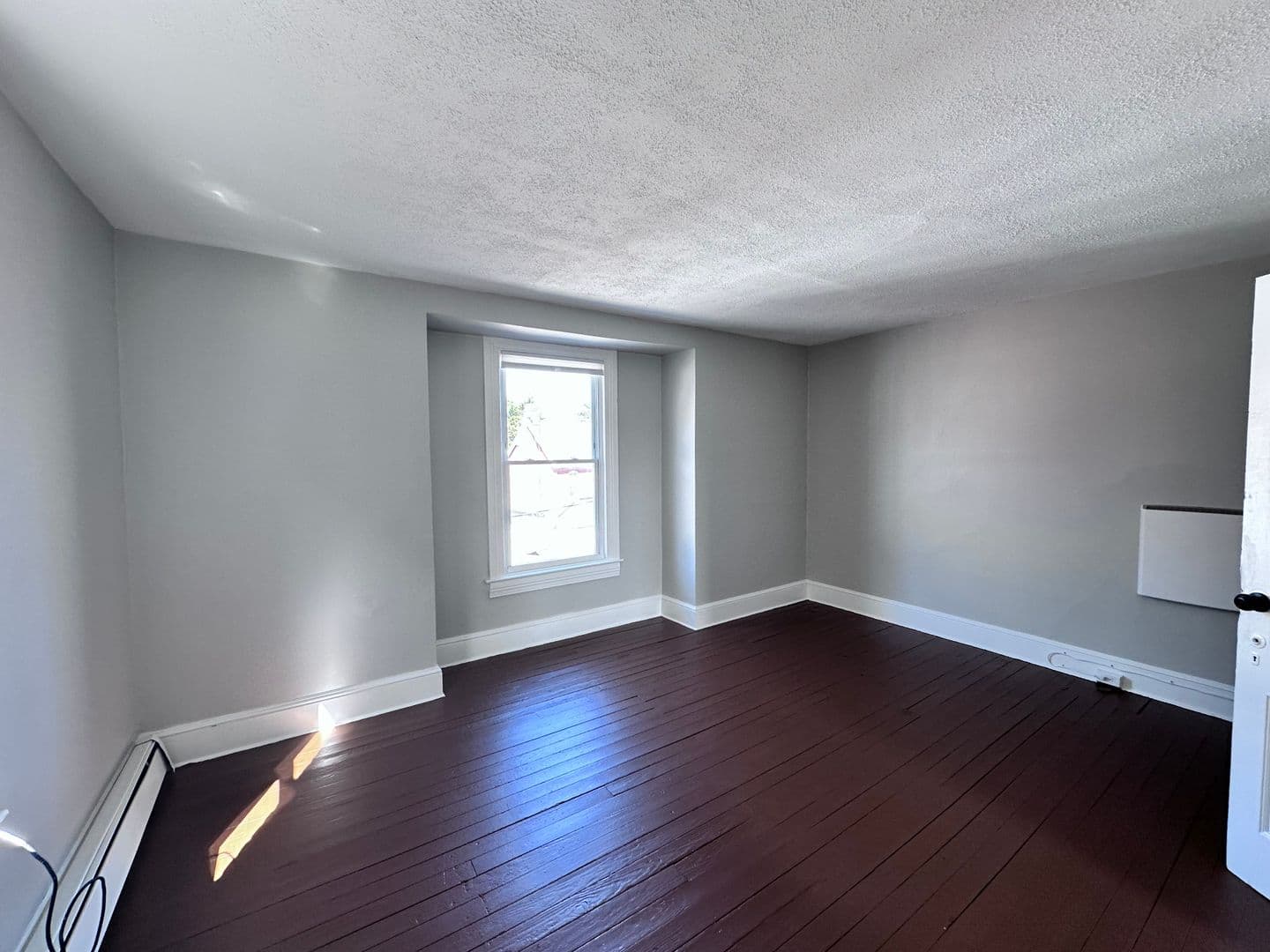 York Apartment: 312 W North Street