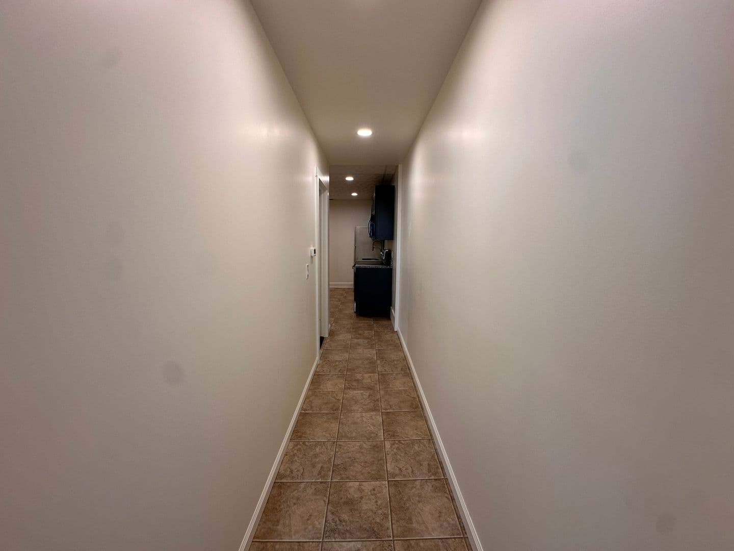 Lebanon Apartment: 324 N 11th Street