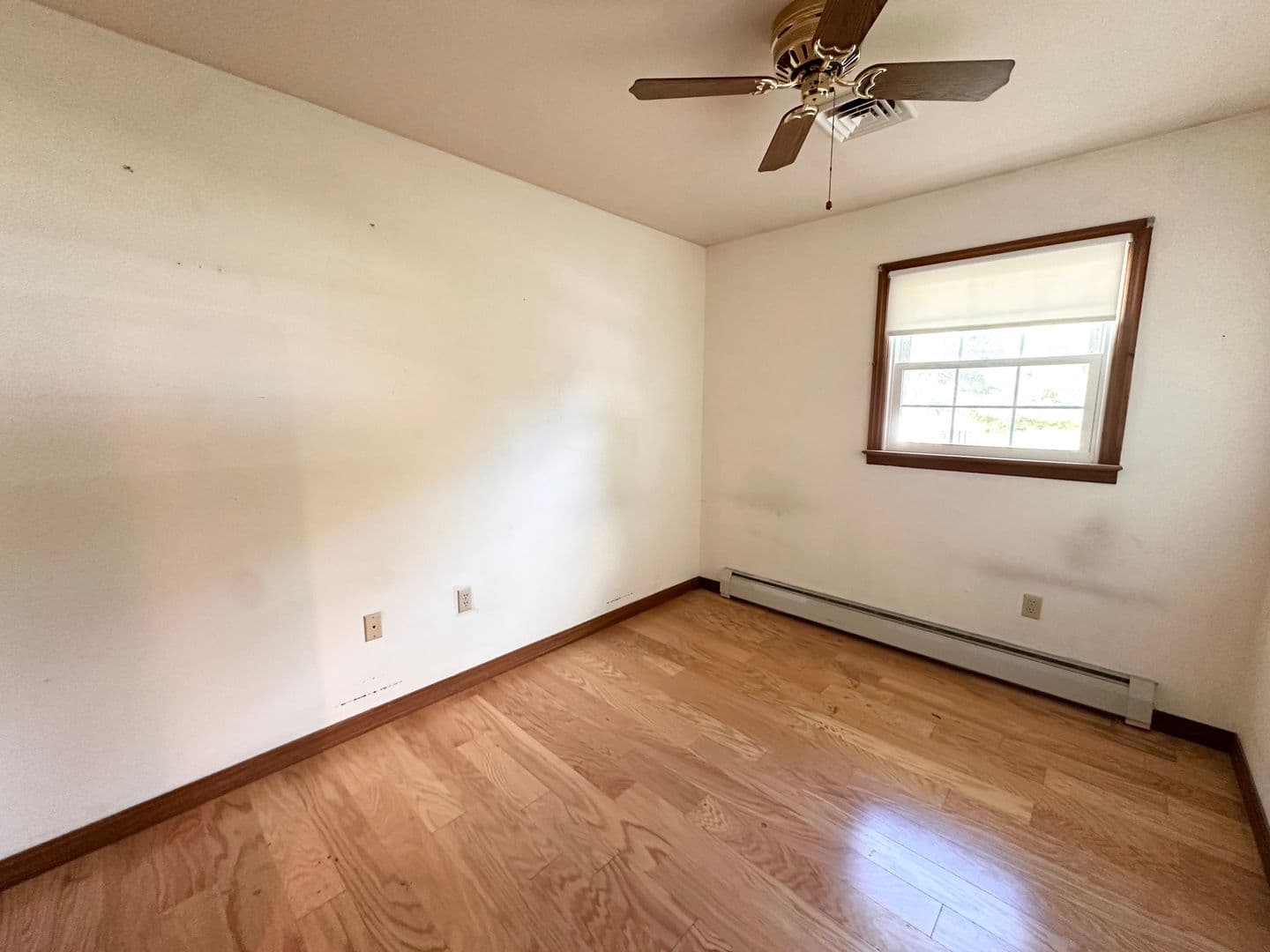 Lebanon House: 747 Mechanic St