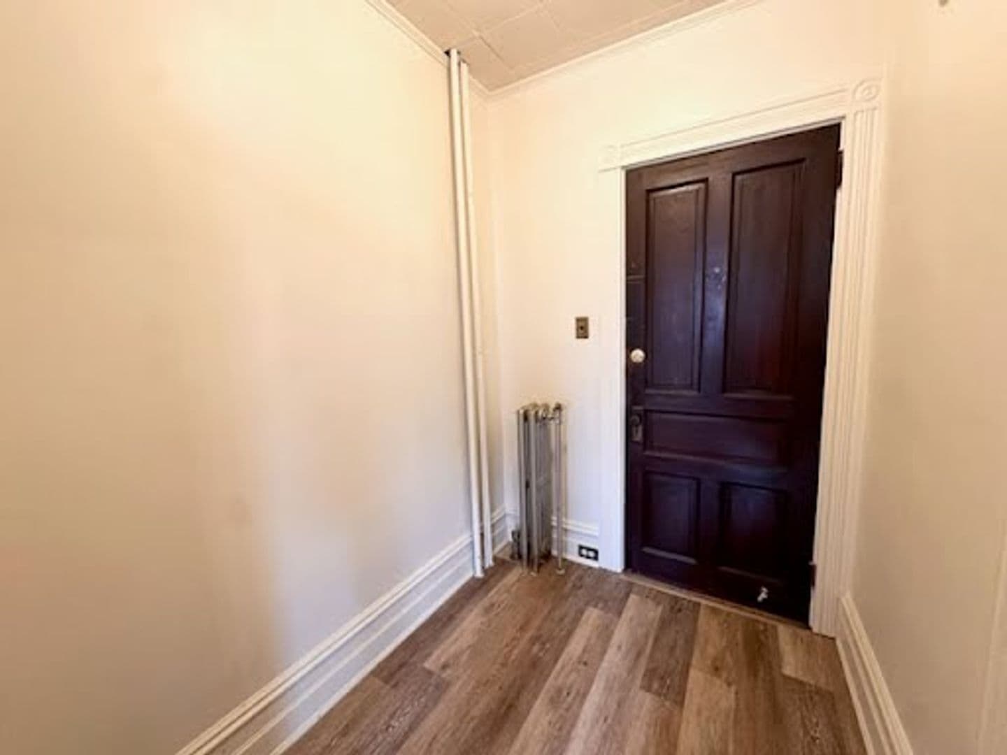 Lancaster Apartment: 19-21 Pearl St